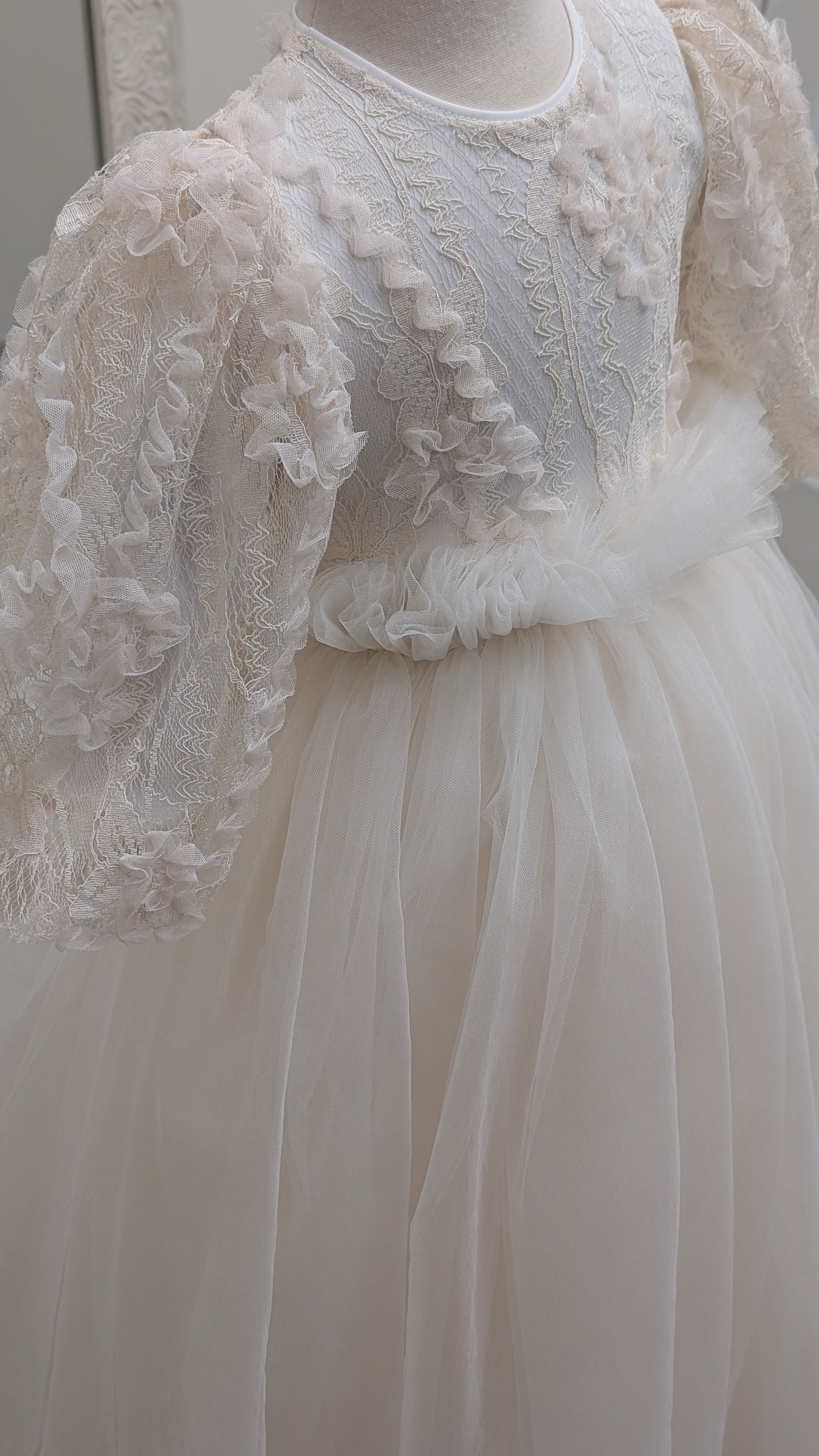 Cream lace Gown